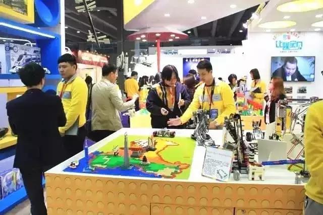 2016第三屆廣州國(guó)際教育博覽會(huì)圓滿閉幕 2016第三屆廣州國(guó)際教育博覽會(huì)圓滿閉幕